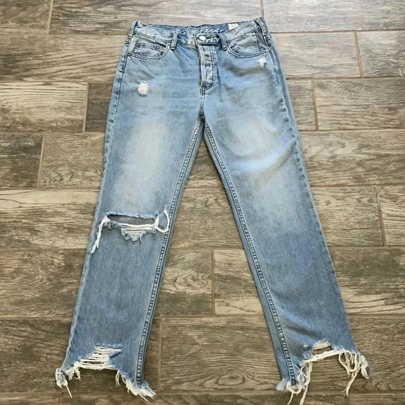 Free People Chewed Up Straight leg distressed ankle jeans Mid Rise women’s 27 - Picture 2 of 13